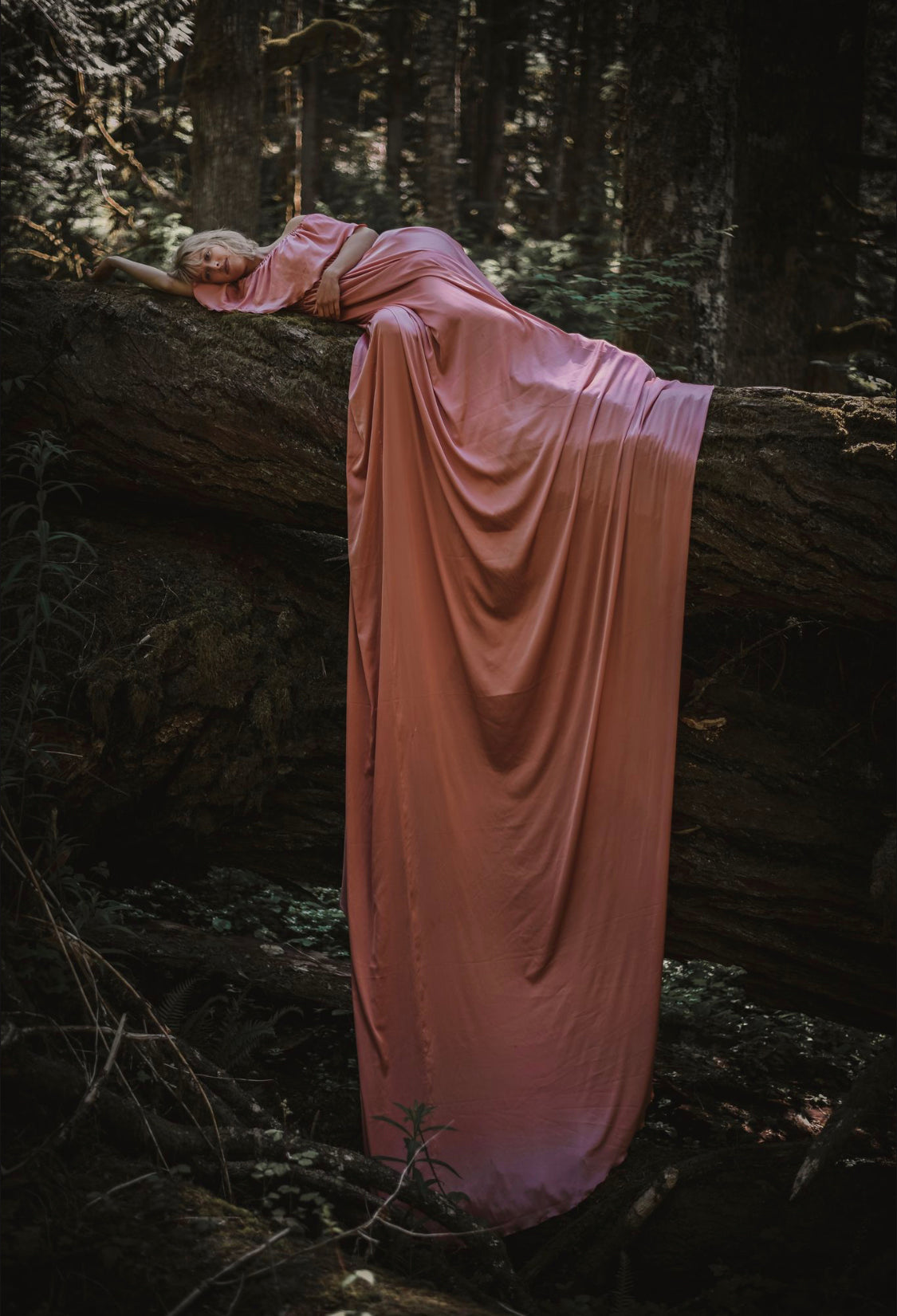 Peach (long train dress) - buy